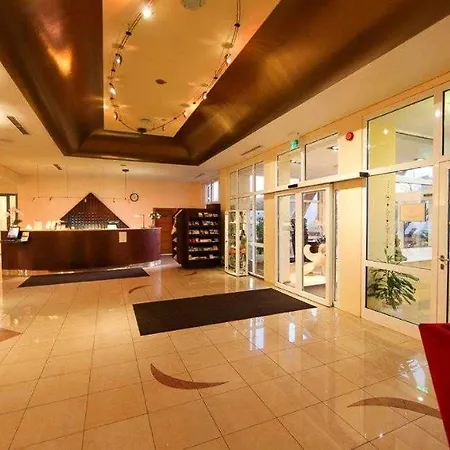 Kurhotel Pyramide Ag Bad Windsheim